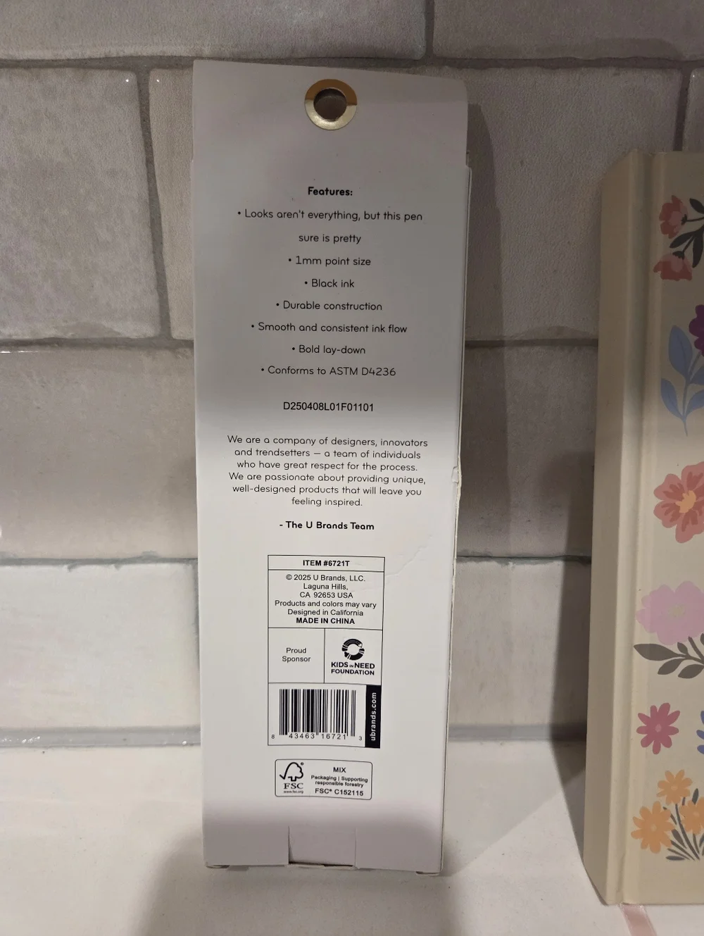 Floral Hardcover Notebook with Elastic Band And 3 Pack Of Ball Point Pens NIP